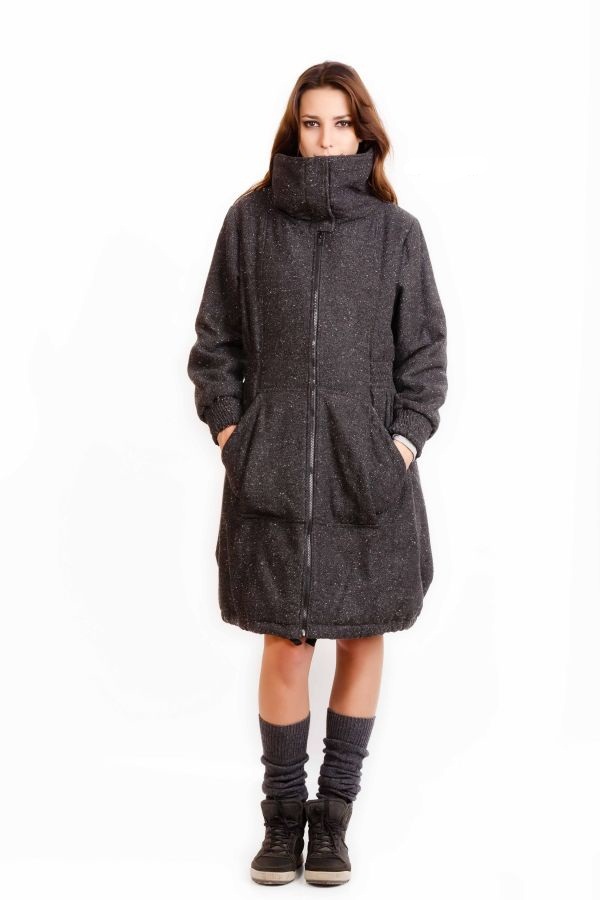 Уютное шерстяное пальто от Лады Калининой